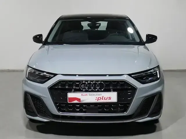 Usado Audi A1 116 CV (85 kW) 2025 Gris SUV