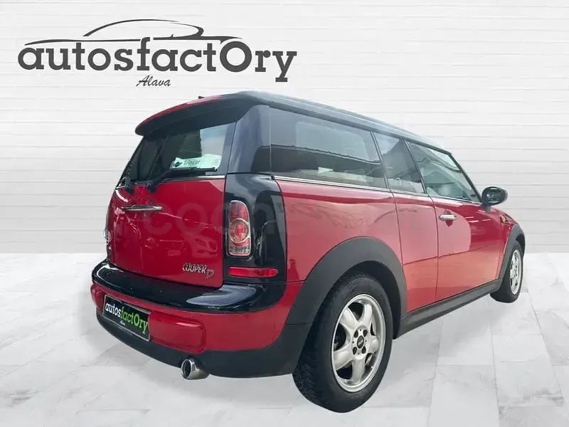 Usado Mini Cooper D Clubman 112 CV (82 kW) 2011 Rojo Familiar