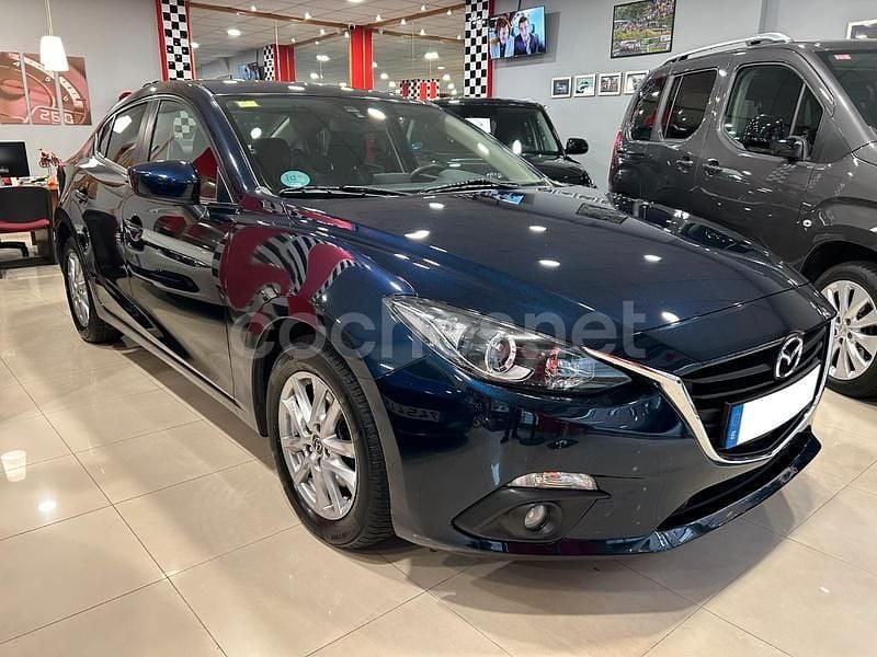 Azul Usado 2015 Mazda 3 Luxury Berlina | 12.900 € (Precio justo) - Imagen 1/4
