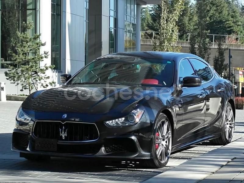 Negro Usado 2019 Maserati Ghibli Coupe | 37.490 € (Super precio) - Imagen 1/4