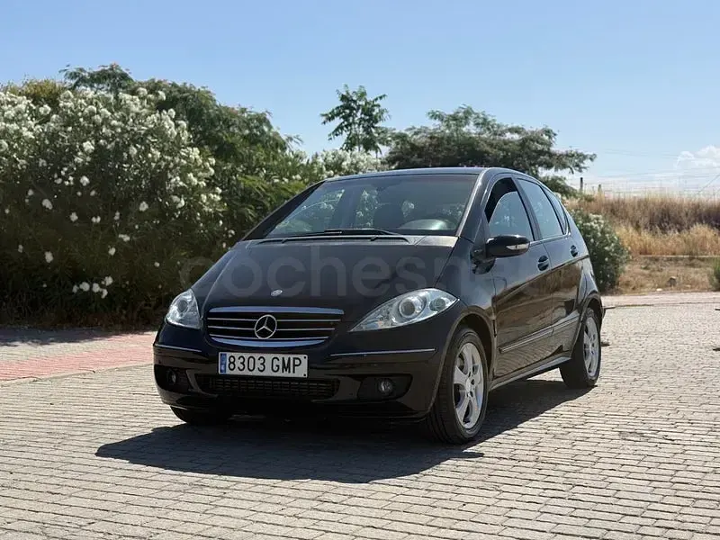 Usado Mercedes A200 Avantgarde 140 CV (102 kW) 2009 Negro Monovolumen