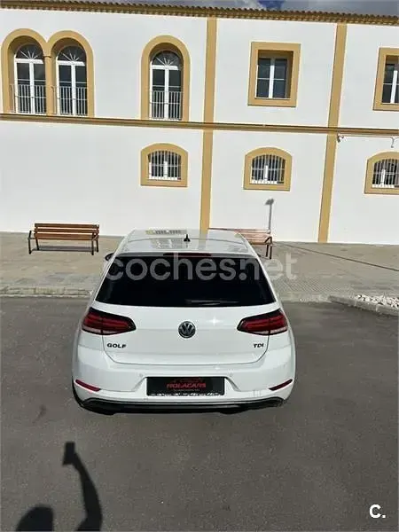 Usado VW Golf VII Advance 115 CV (84 kW) 2017 Blanco Berlina