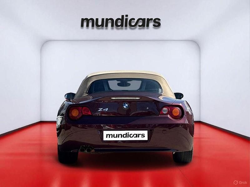 Usado BMW Z4 197 CV (144 kW) 2003 Rojo Descapotable