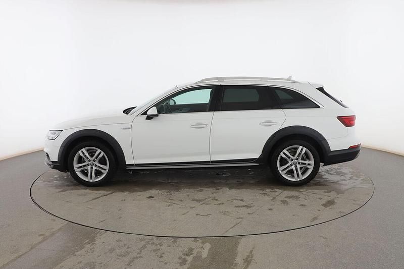 Usado Audi A4 Allroad 163 CV (119 kW) 2018 Blanco Familiar