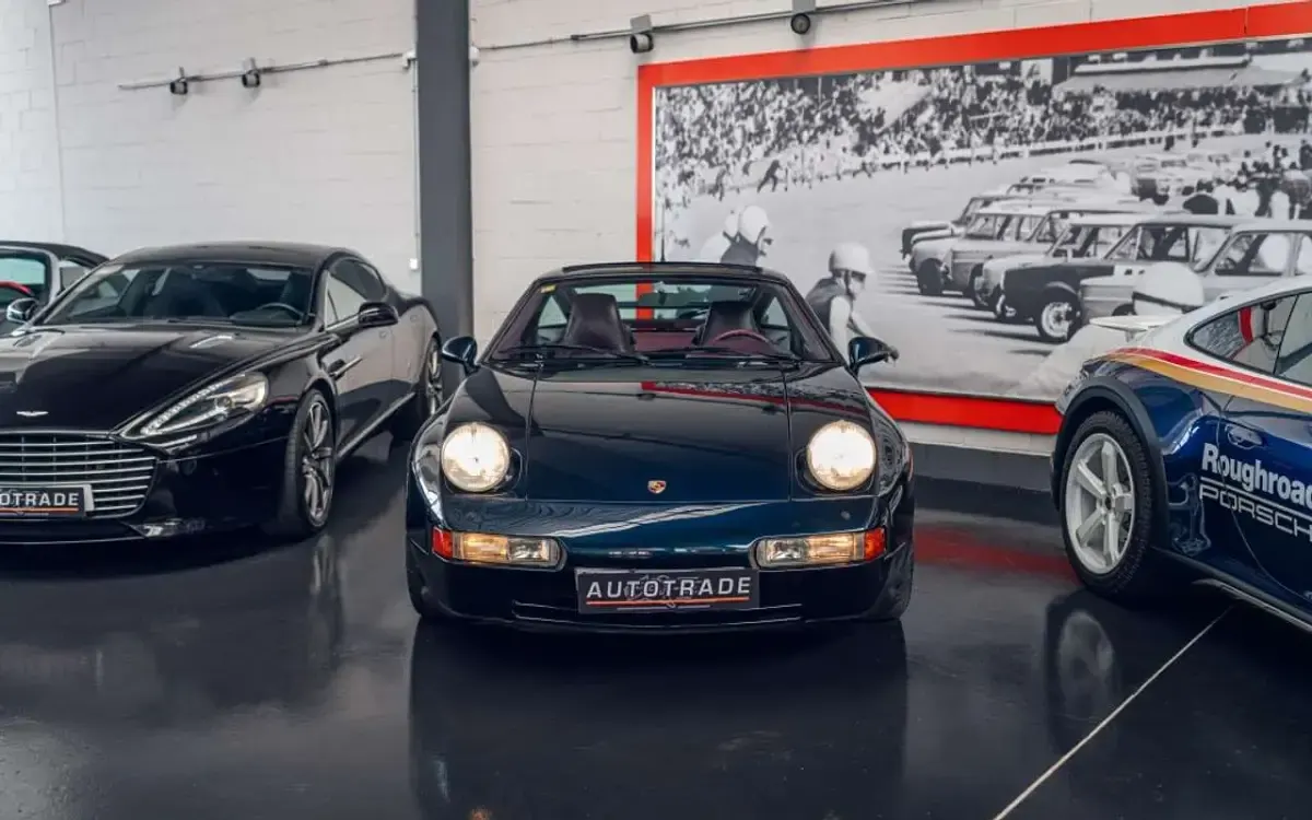 Usado Porsche 928 GTS 349 CV (256 kW) 1992 Azul Coupe