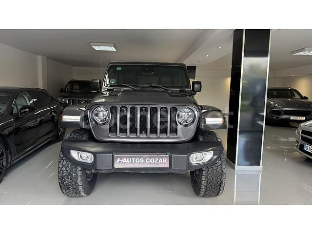Usado Jeep Wrangler Sahara 270 CV (198 kW) 2019 Gris / plata SUV