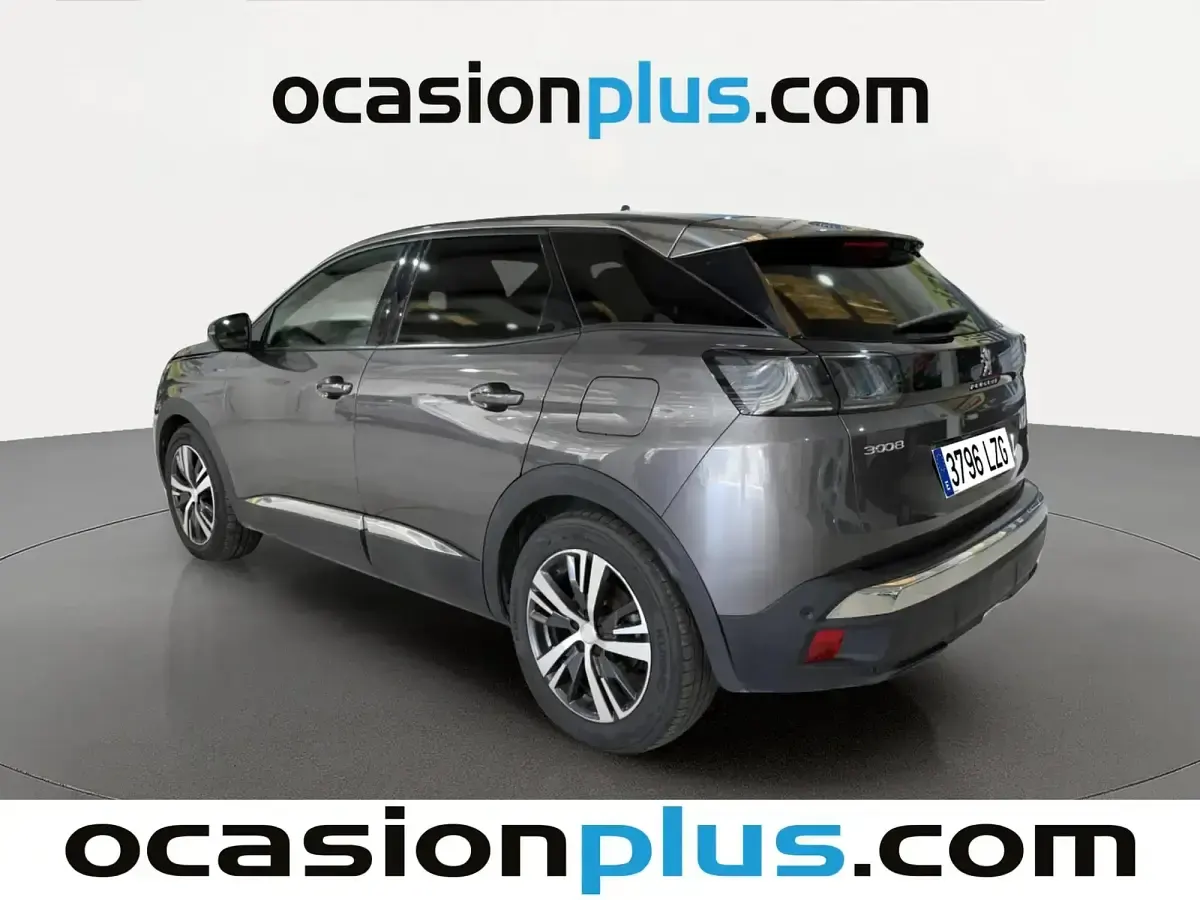 Usado Peugeot 3008 Allure 300 CV (220 kW) 2023 Gris SUV
