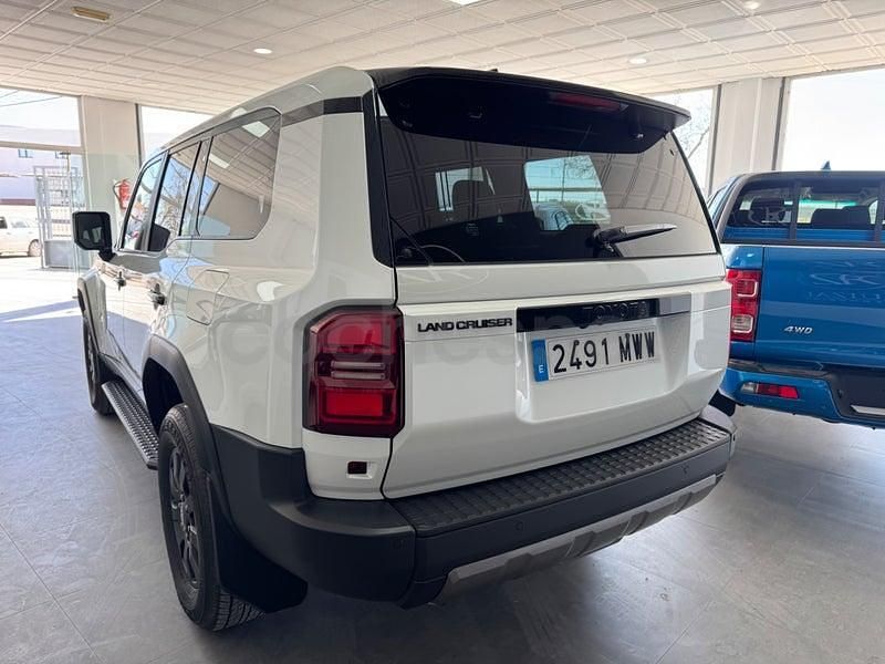 Ny Toyota Land Cruiser 204 HK (150 kW) 2025 Vit SUV