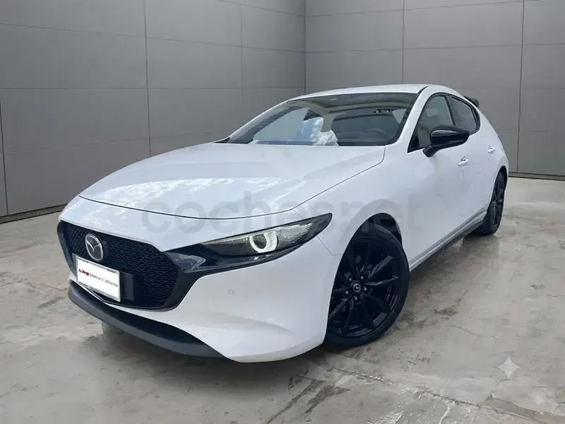 Usado Mazda 3 Nagisa 186 CV (136 kW) 2025 Blanco Berlina