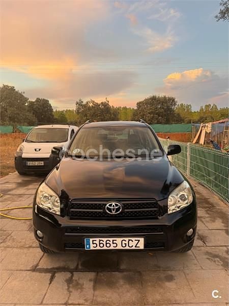 Negro Usado 2008 Toyota RAV4 Executive SUV | 7500 € (Precio justo) - Imagen 1/4