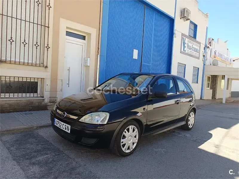 Usado Opel Corsa Edition 75 CV (55 kW) 2004 Negro Utilitario
