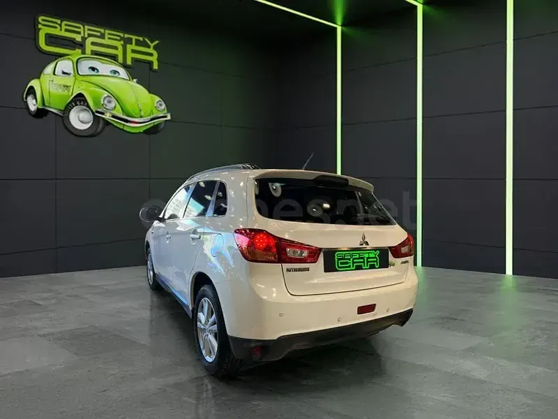 Usado Mitsubishi ASX 116 CV (85 kW) 2014 Blanco SUV