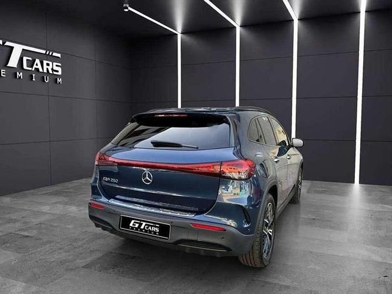 Usado Mercedes EQA250 AMG 139 kW (190 CV) 2022 Azul SUV