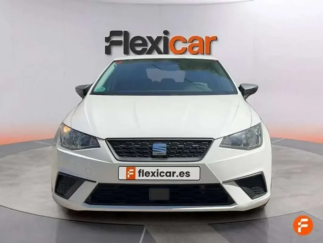 Usado Seat Ibiza Reference 80 CV (58 kW) 2019 Blanco Utilitario