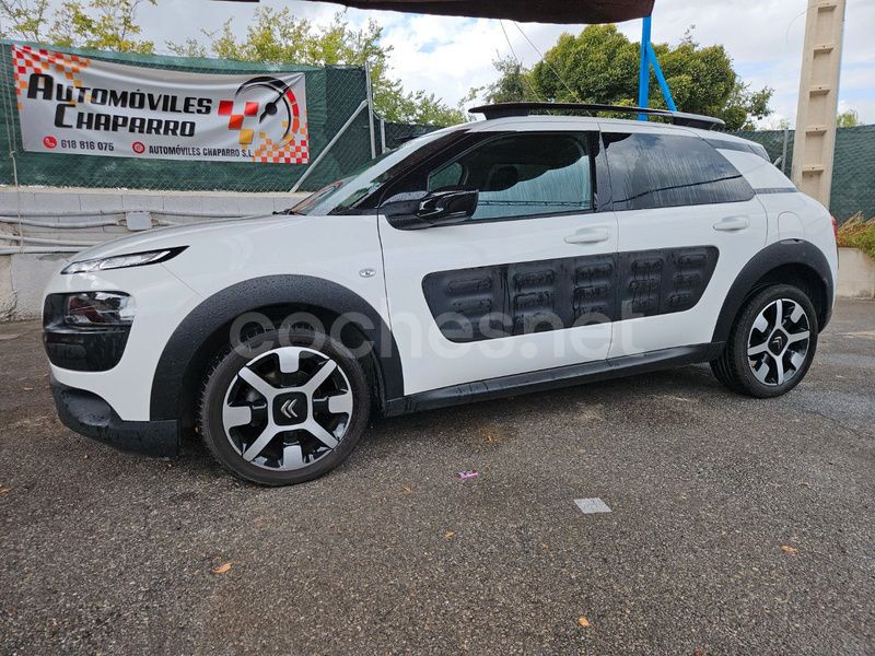 Usado Citroën C4 Cactus Feel 100 CV (73 kW) 2015 Blanco Utilitario