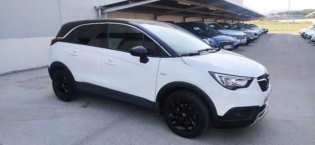 Usado Opel Crossland X Innovation 131 CV (96 kW) 2019 Blanco SUV