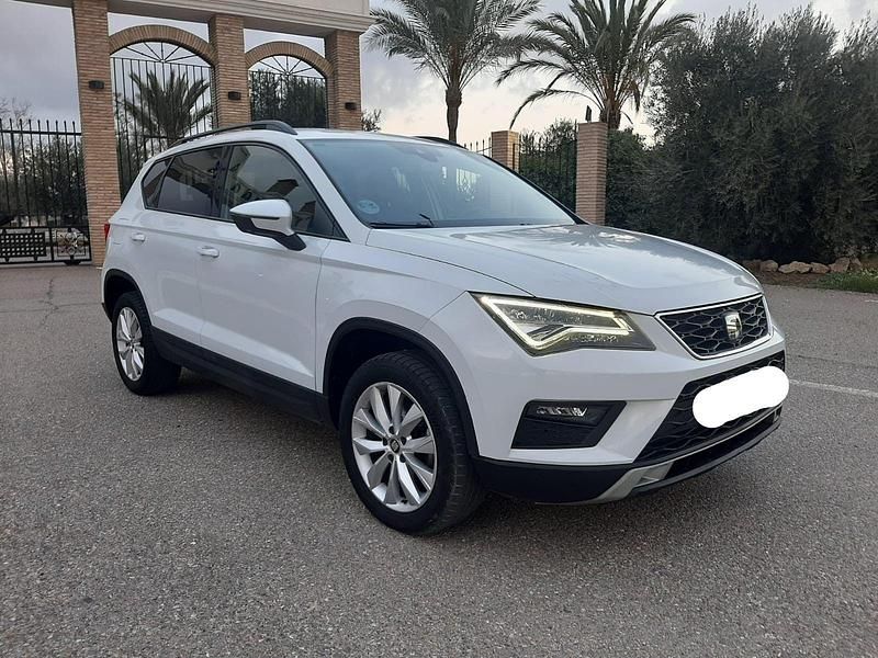 Usado Seat Ateca Ecomotive 116 CV (85 kW) 2019 Blanco SUV