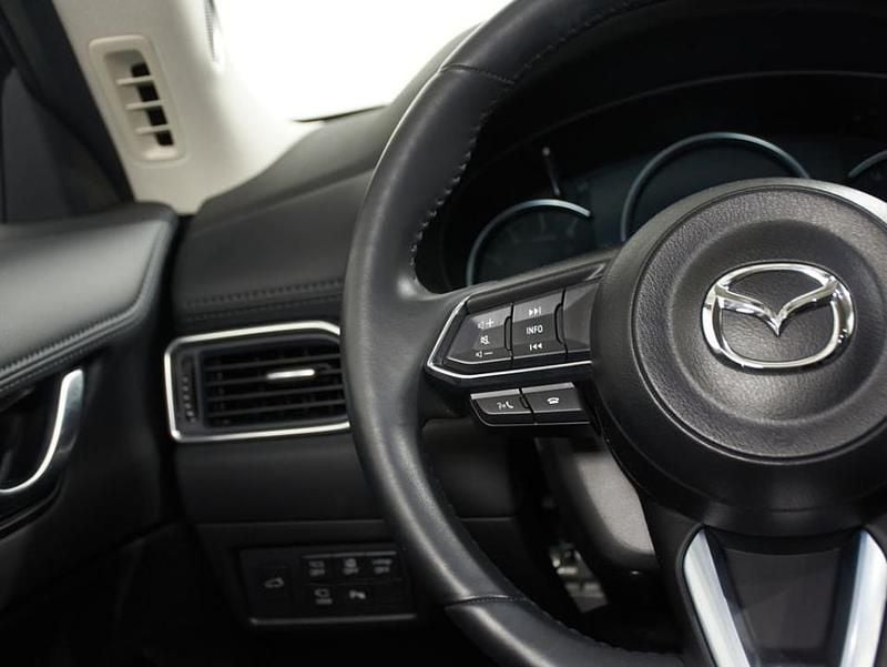 Usado Mazda CX-5 Exclusive-Line 165 CV (121 kW) 2023 Rhodium white SUV