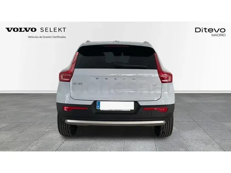 Brugt Volvo XC40 Core 197 HK (144 kW) 2025 Blå SUV