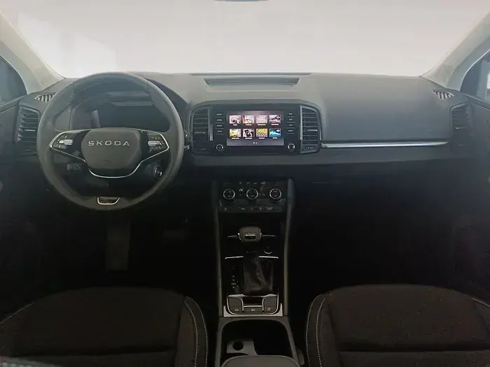 Usado Skoda Karoq Selection 150 CV (110 kW) 2025 Gris SUV