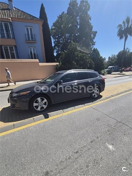 Usado Honda Accord Luxury 150 CV (110 kW) 2009 Beige Familiar