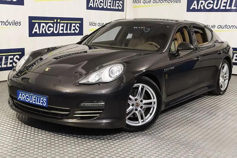 Usado Porsche Panamera 250 CV (183 kW) 2013 Negro Berlina
