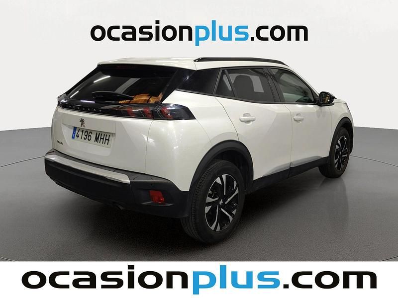 Usado Peugeot 2008 Allure 101 CV (74 kW) 2023 Blanco SUV