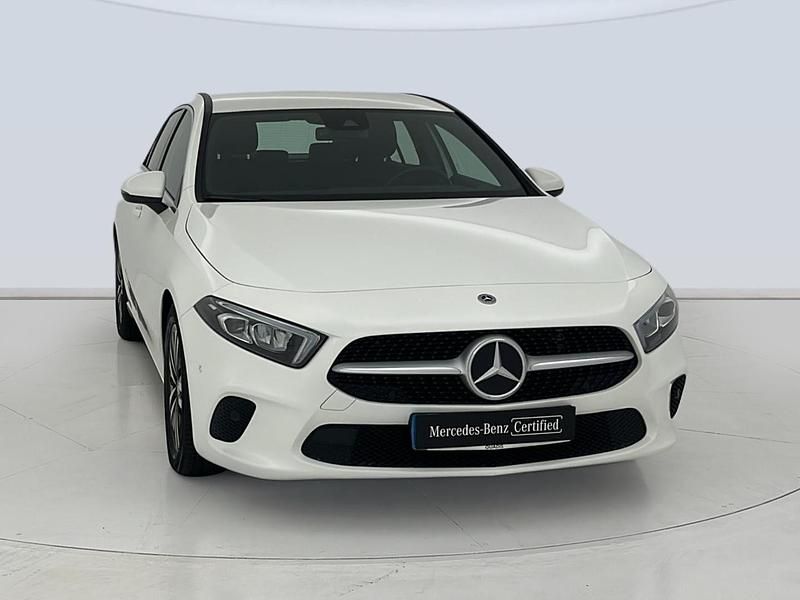 Käytetty Mercedes A180 136 HP (100 kW) 2022 Valkoinen Viistoperä