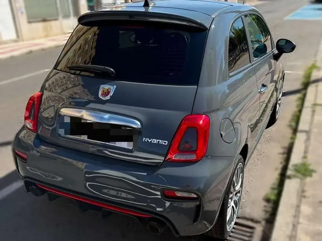 Usado Fiat 500 Sport 71 CV (52 kW) 2022 Gris Descapotable