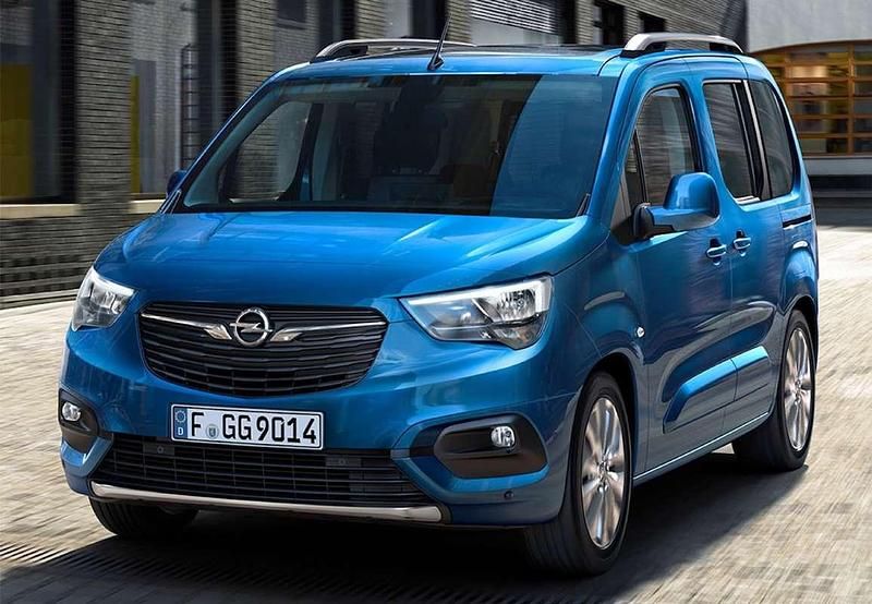 Usado Opel Combo Life Innovation 131 CV (96 kW) 2020 Azul Monovolumen