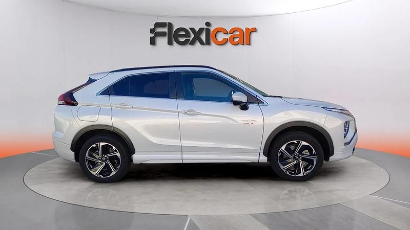 Usado Mitsubishi Eclipse Cross 188 CV (138 kW) 2022 Blanco SUV