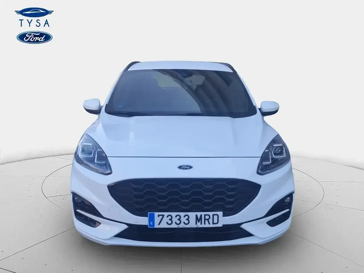 Usado Ford Kuga ST-Line 190 CV (139 kW) 2024 Blanco SUV