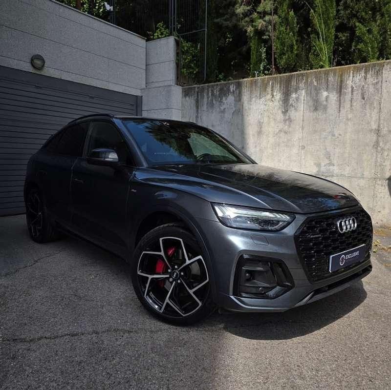 Gris Usado 2022 Audi Q5 Sportback Ambiente SUV | 49.999 € (Caro) - Imagen 1/4