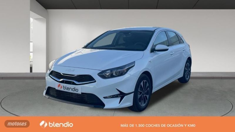 Blanco Nuevo 2025 Kia Ceed Utilitario | 20.990 € (Un poco caro) - Imagen 1/4