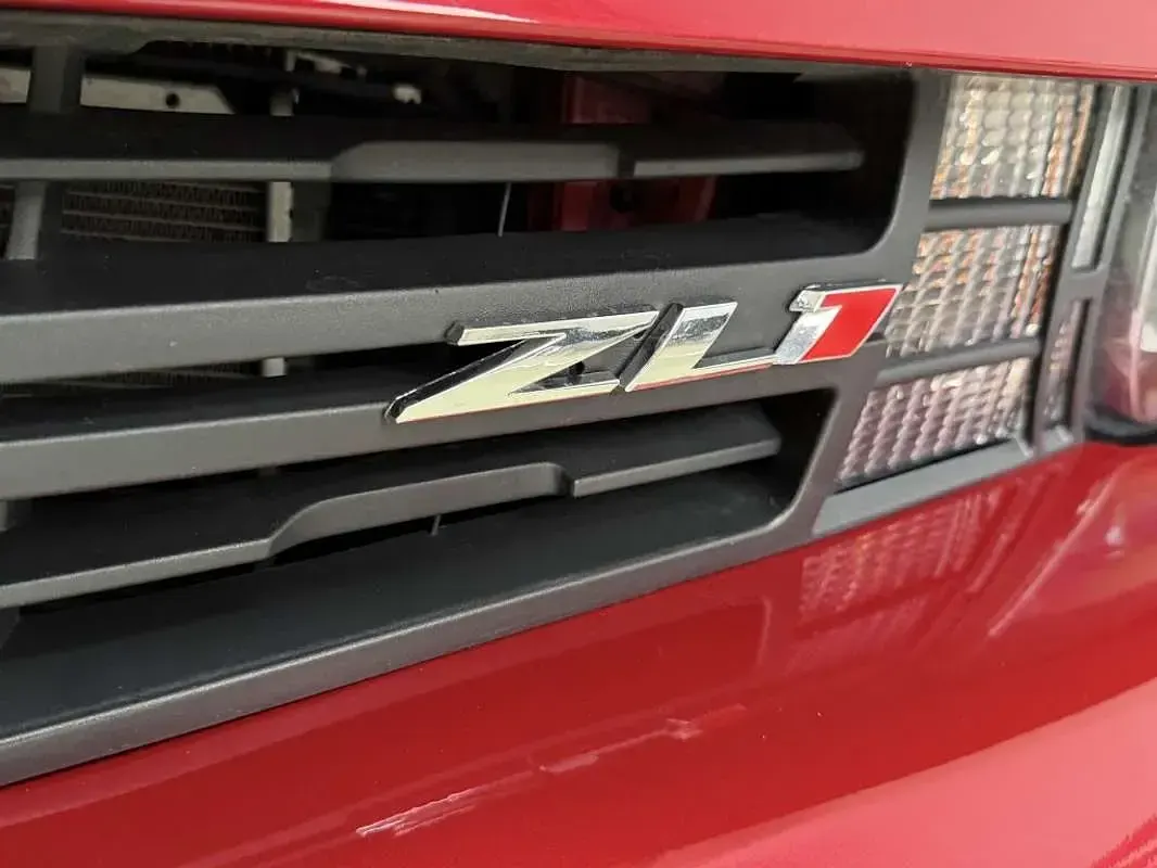 Usado Chevrolet Camaro ZL1 580 CV (426 kW) 2013 Rojo Coupe