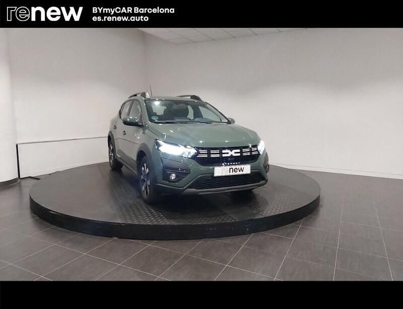 Usado Dacia Sandero Expression 91 CV (66 kW) 2025 Verde Berlina