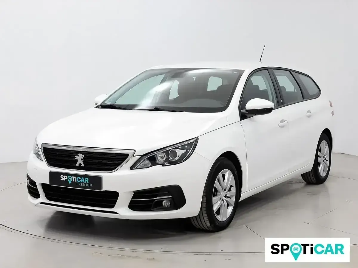 Usado Peugeot 308 S 130 CV (95 kW) 2022 Blanco Familiar
