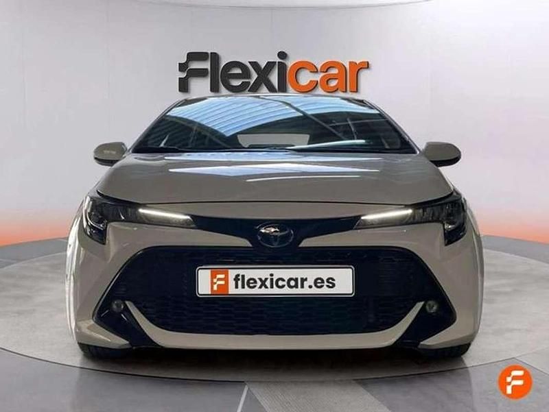 Käytetty Toyota Corolla Active 122 HP (89 kW) 2020 Valkoinen Viistoperä