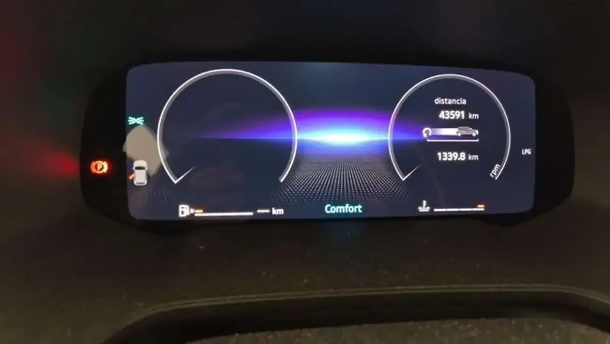 Usado Renault Captur Techno 101 CV (74 kW) 2025 Gris SUV