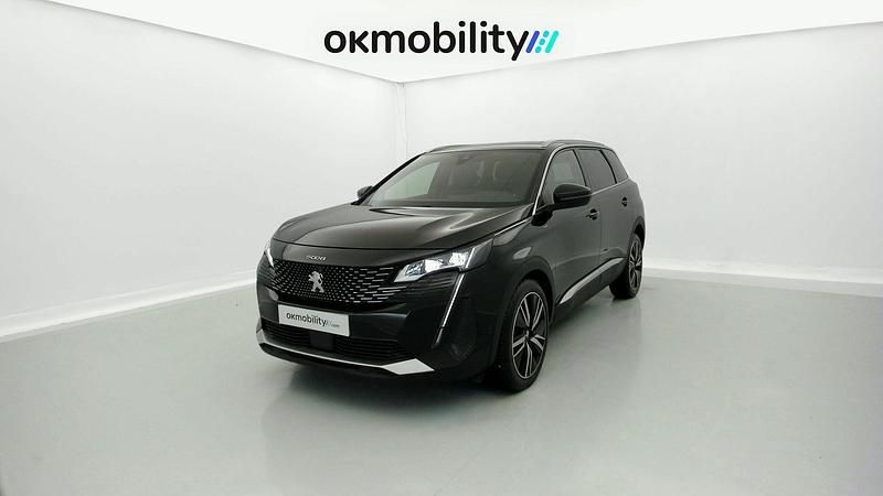 Negro perla nera Usado 2022 Peugeot 5008 GT Monovolumen | 23.660 € (Super precio) - Imagen 1/4