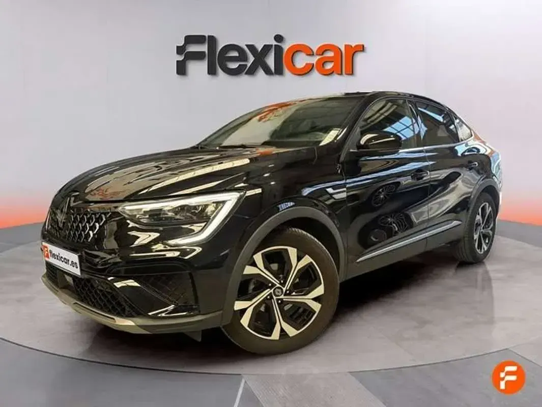 Usado Renault Arkana Techno 140 CV (102 kW) 2024 Negro SUV