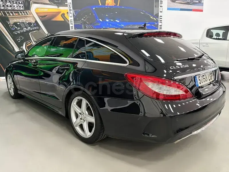 Usado Mercedes CLS250 Shooting Brake 204 CV (150 kW) 2016 Negro Familiar