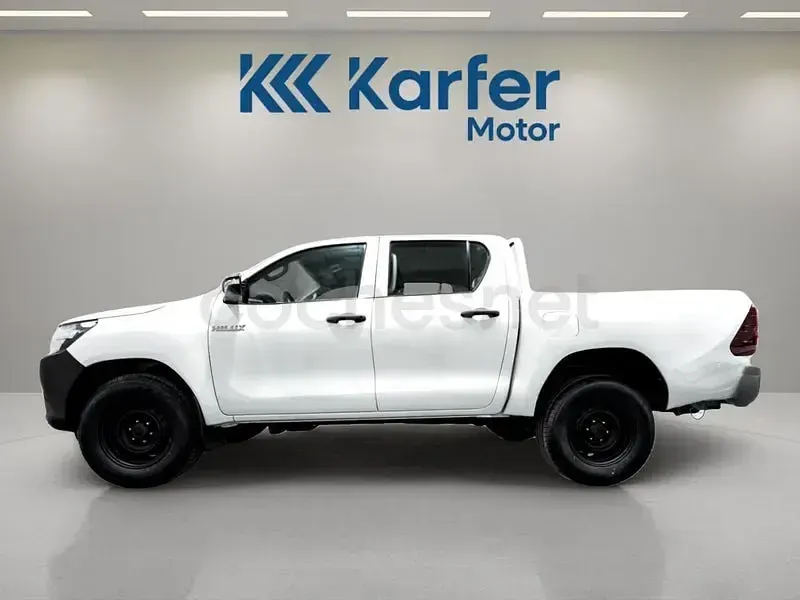 Usado Toyota HiLux 150 CV (110 kW) 2020 Blanco Pickup/Camioneta