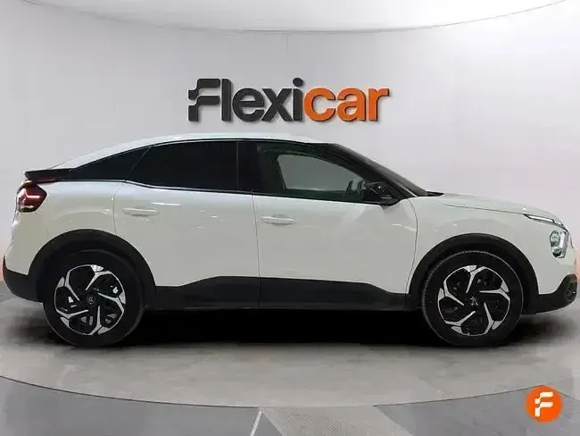 Usado Citroën C4 Feel 130 CV (95 kW) 2022 Blanco