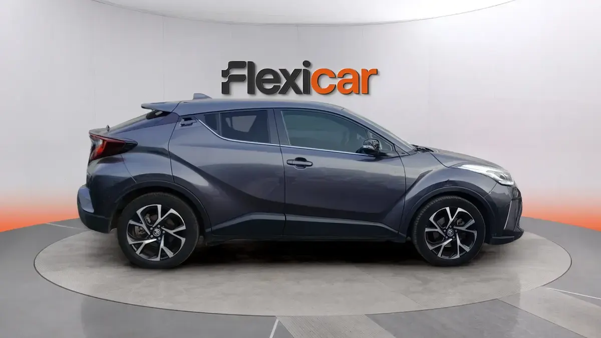 Usado Toyota C-HR Advance 184 CV (135 kW) 2022 Gris SUV