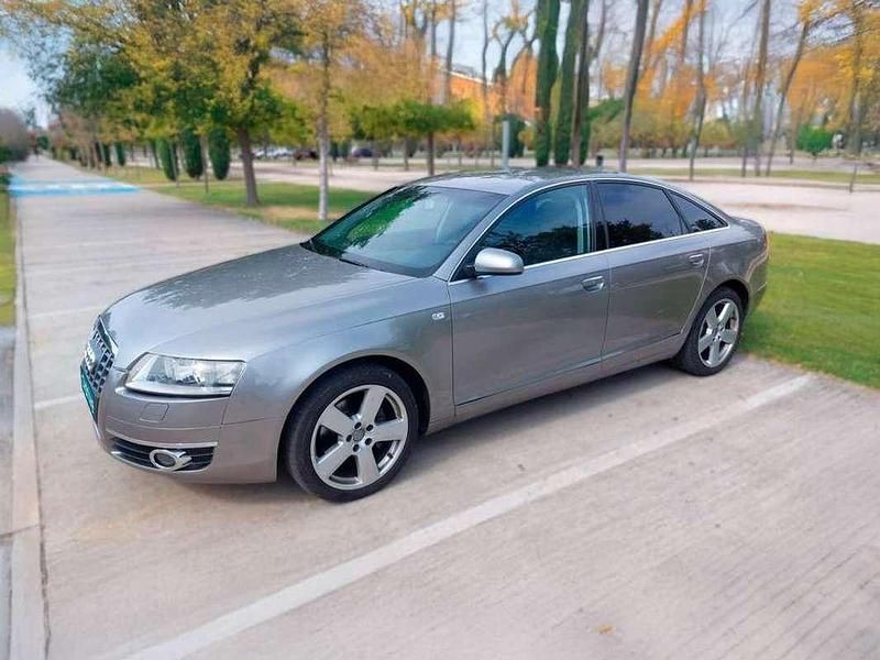 Usado Audi A6 Sport 256 CV (188 kW) 2005 Gris Berlina