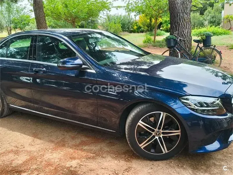 Usado Mercedes C200 160 CV (117 kW) 2020 Azul Berlina