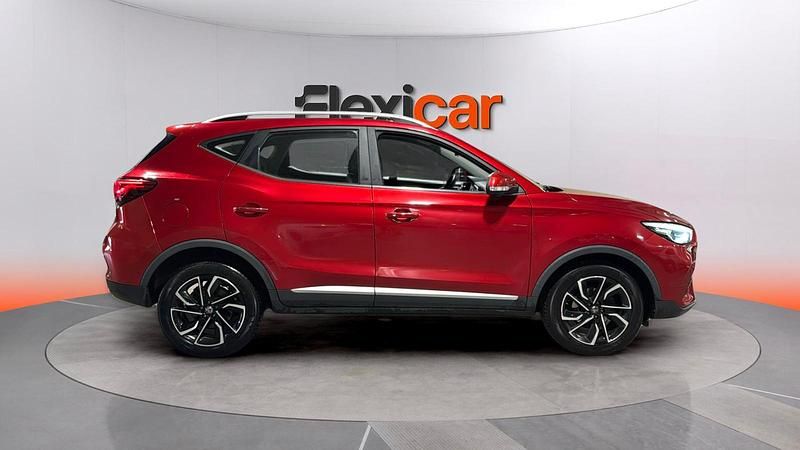Usado MG ZS Luxury 111 HP (81 kW) 2022 Vermelho SUV