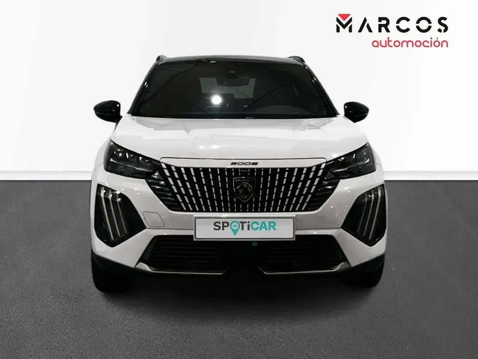 Usado Peugeot 2008 GT 130 CV (95 kW) 2024 SUV
