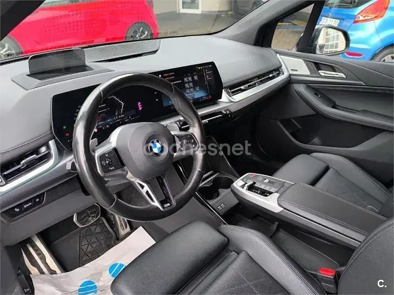 Usado BMW 218 Comfort Edition 150 CV (110 kW) 2022 Negro Familiar